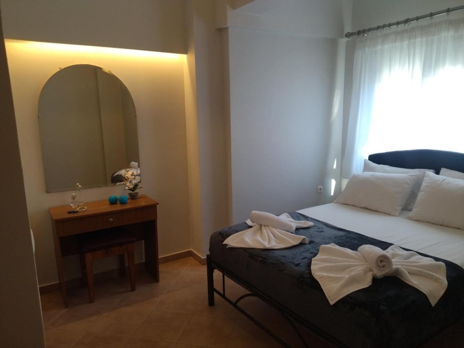 Athanasia Inn Vrasná エクステリア 写真