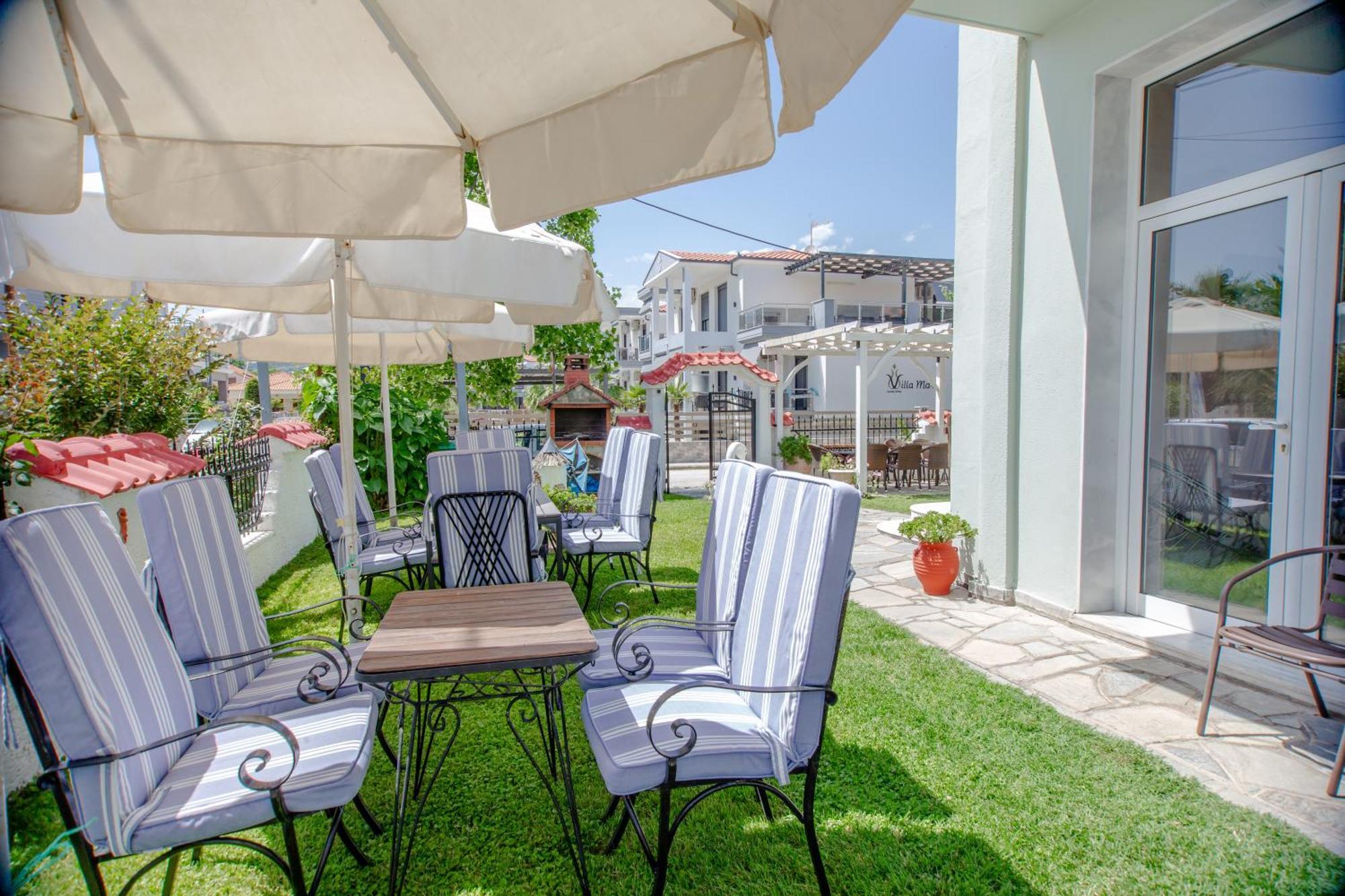 Athanasia Inn Vrasná エクステリア 写真
