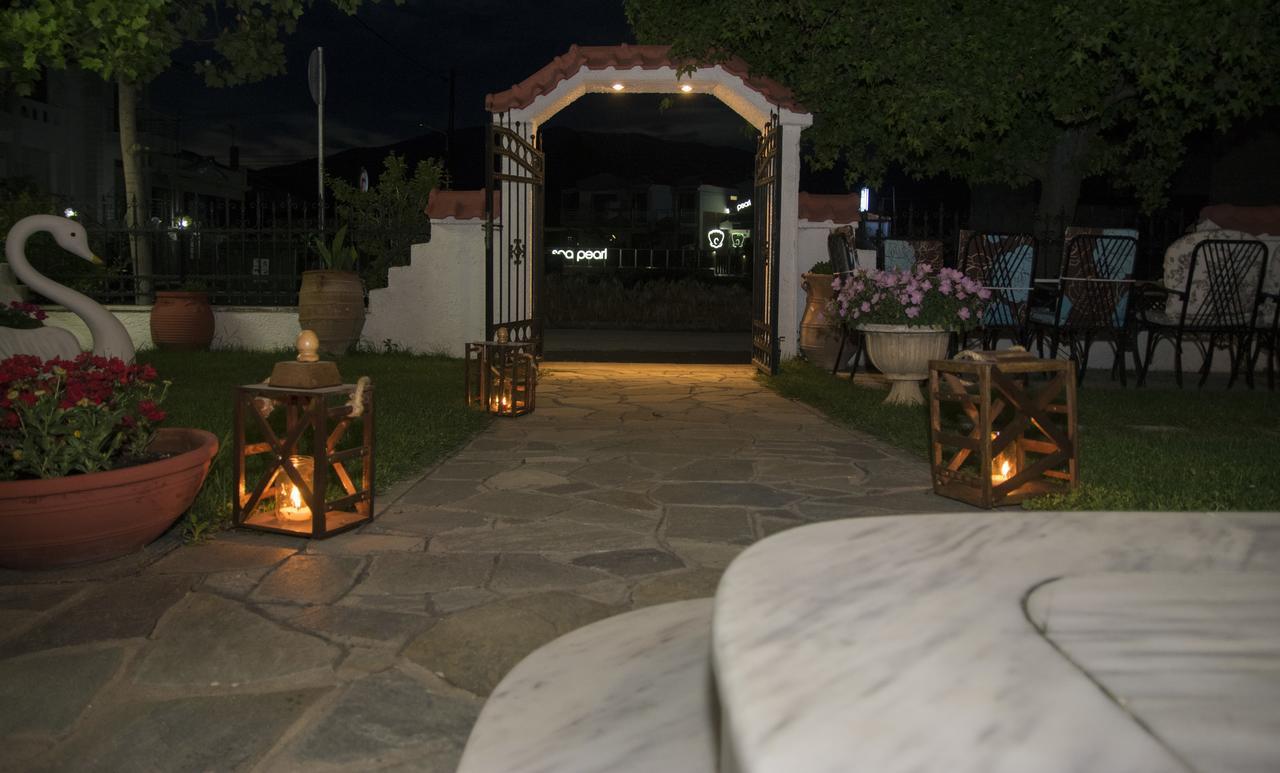 Athanasia Inn Vrasná エクステリア 写真
